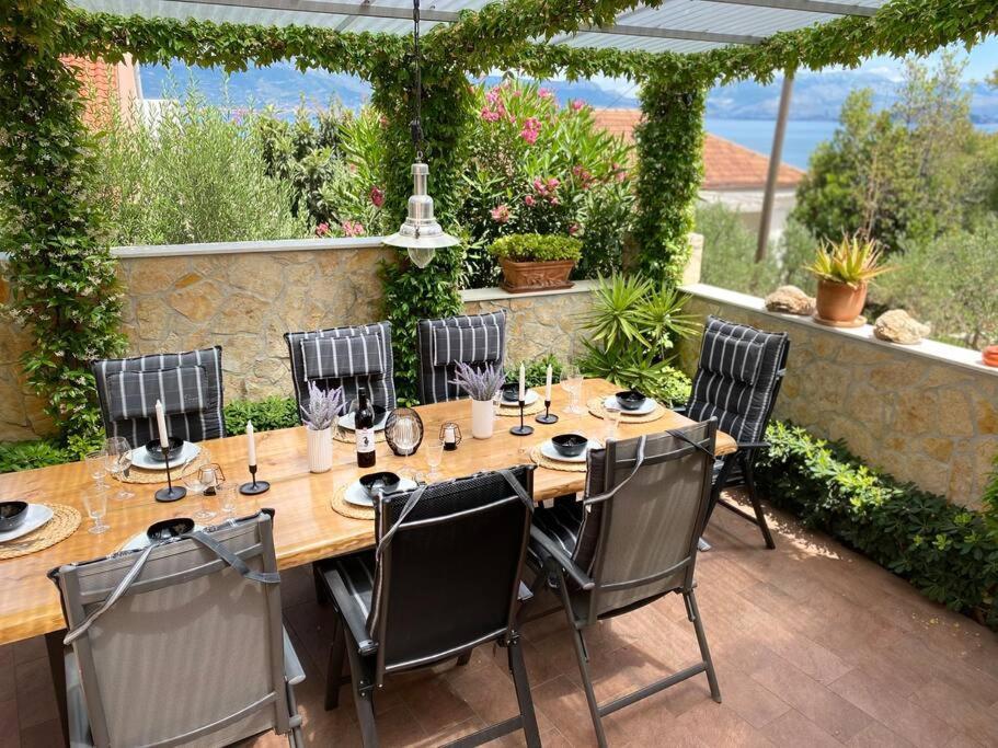 Villa Mala - Pool - Jacuzzi - 5 Min. Zum *